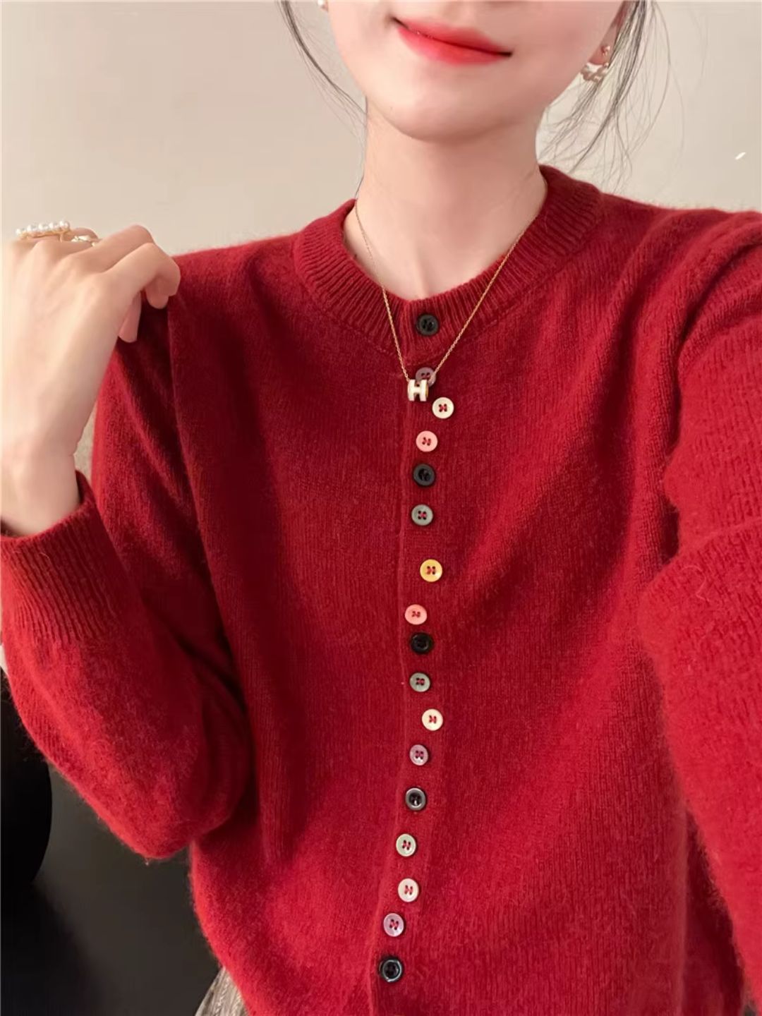 Classic Crew Neck Colorful Button Knit Cardigan - Red – New