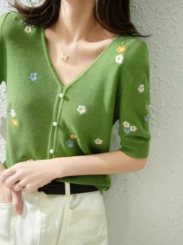 Embroidered Flower Knitted V-neck T-shirt - Black