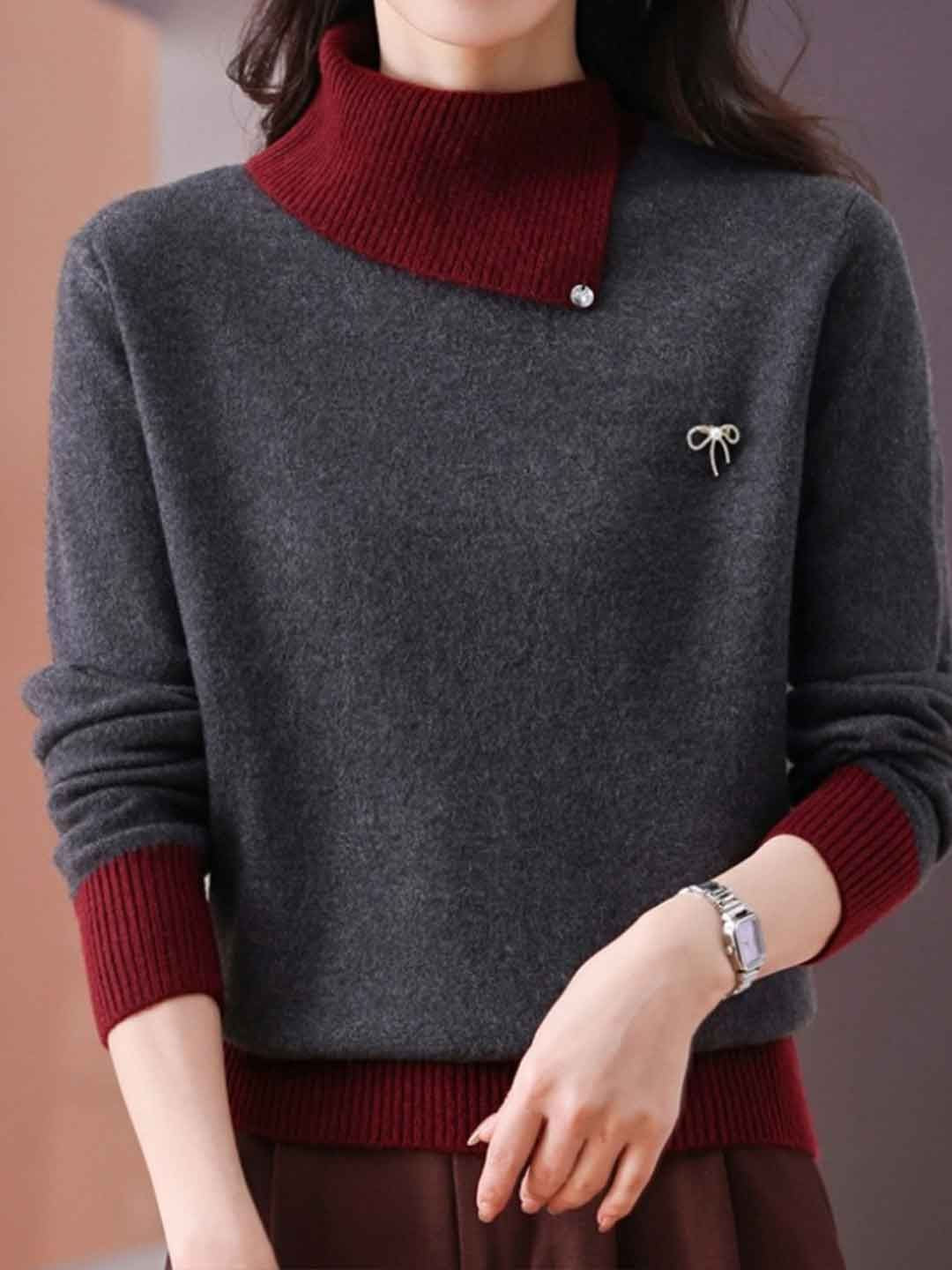 Classic Turtleneck Contrasted Panelled Knitted Sweater