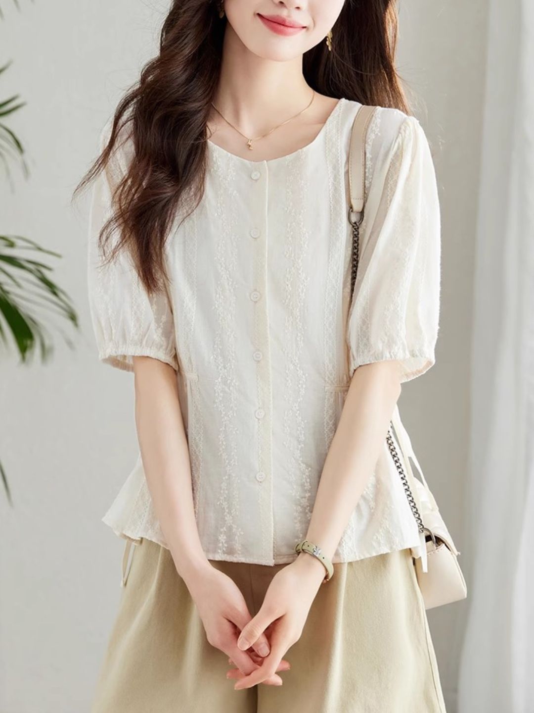 Round Neck Embroidered Shirt - Green