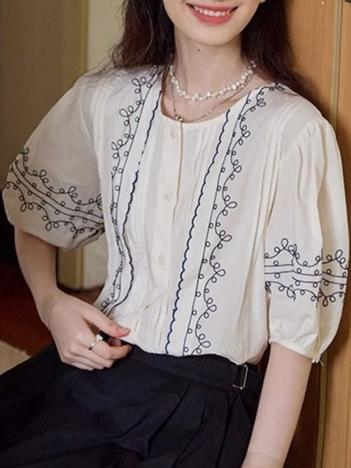 Crew Neck Embroidered Short Sleeve Shirt