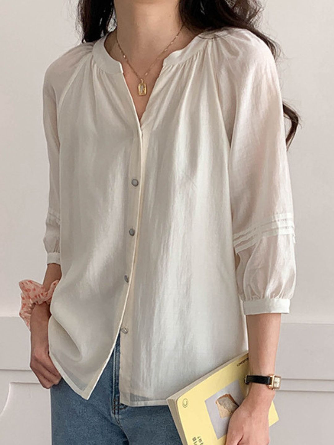 Casual V-Neck Pleated Top