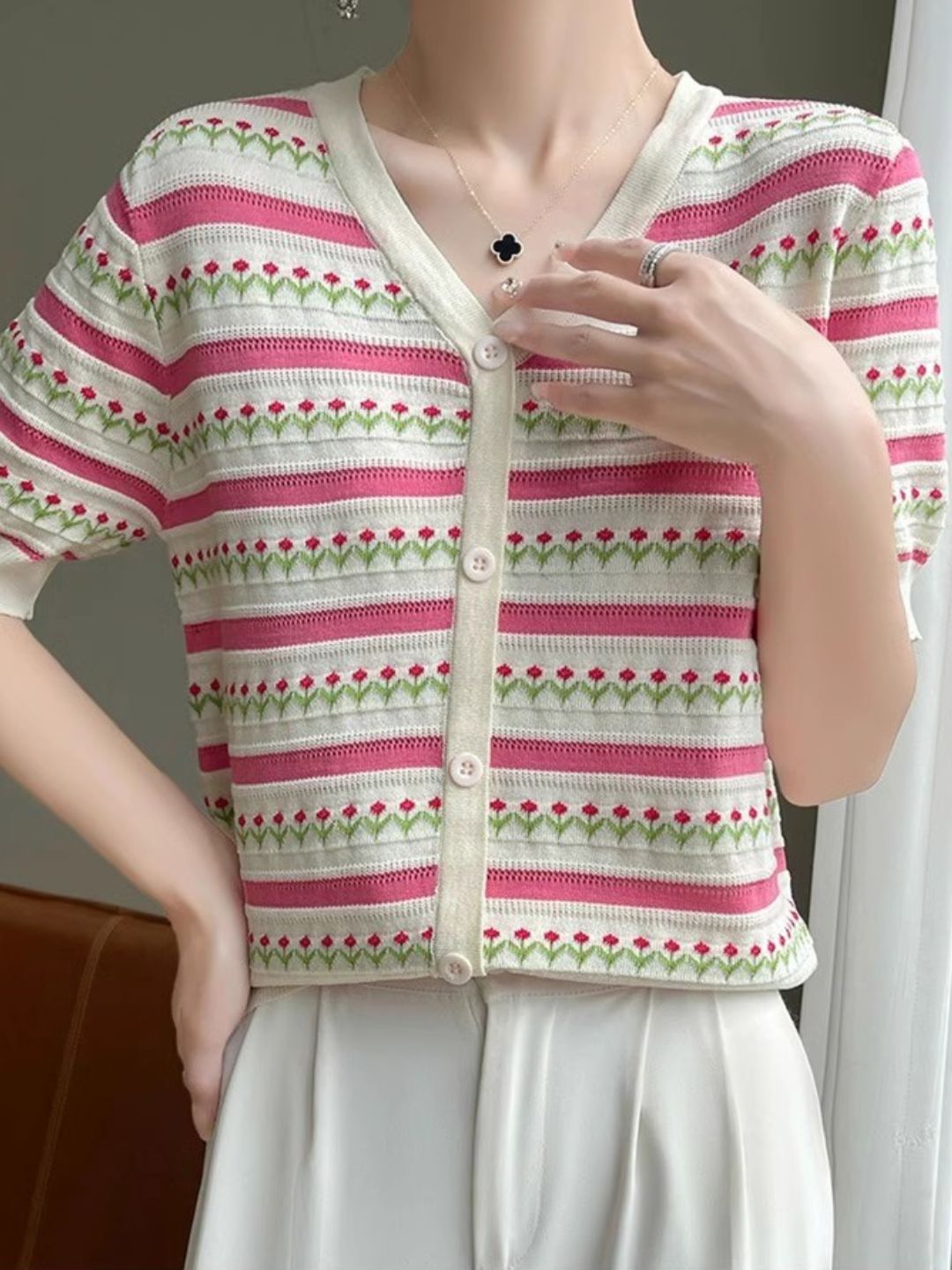 V-neck Short-sleeved Striped T-shirt