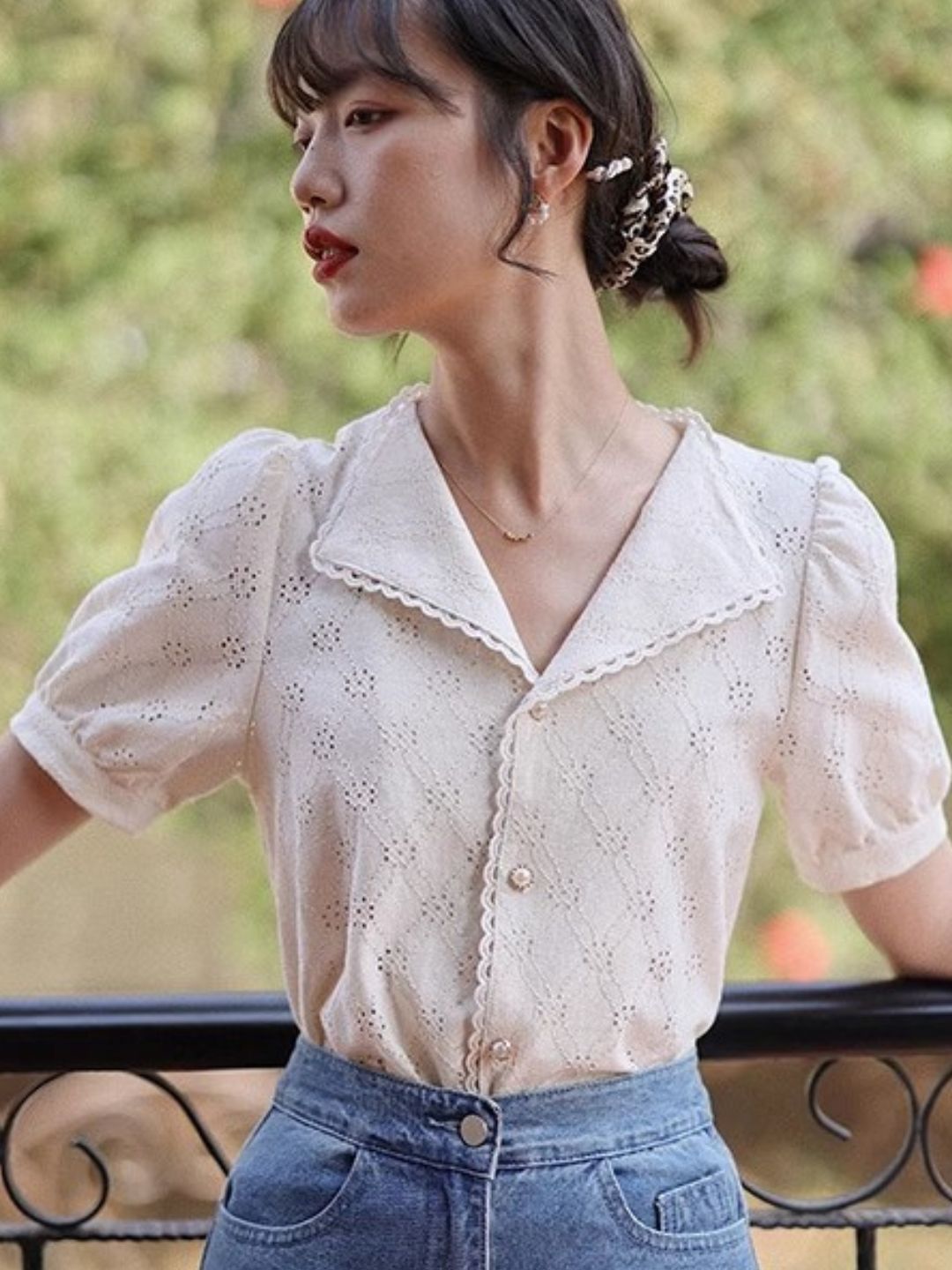 V-neck Short Sleeved Shirt