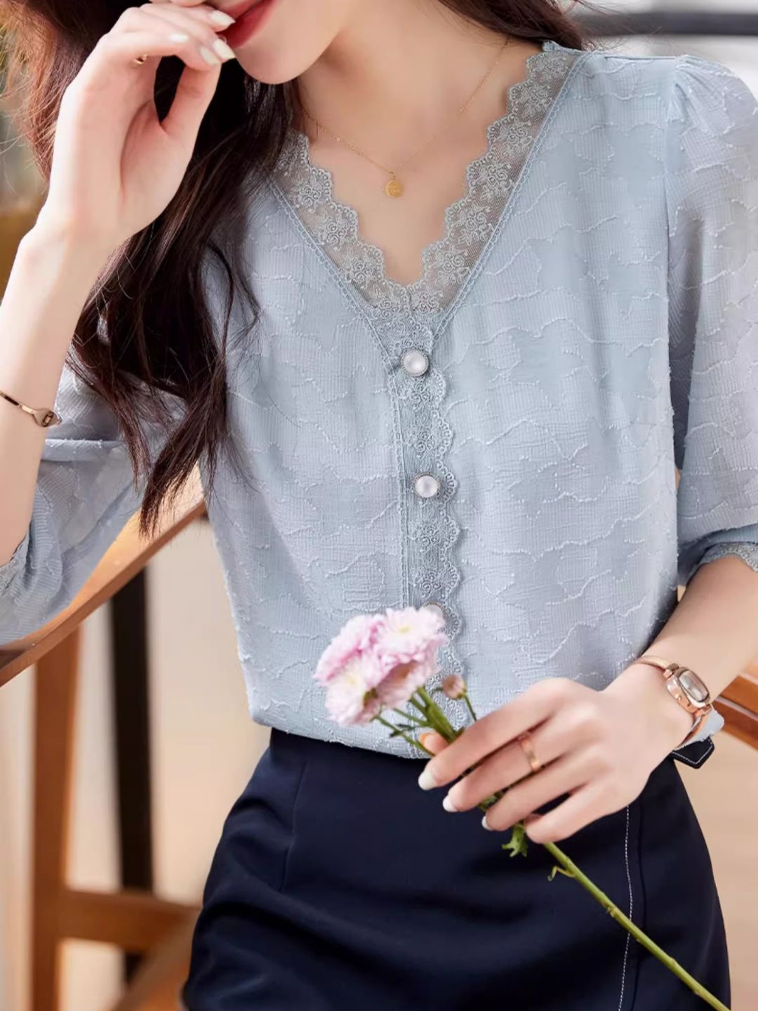 Chiffon V-neck Shirt