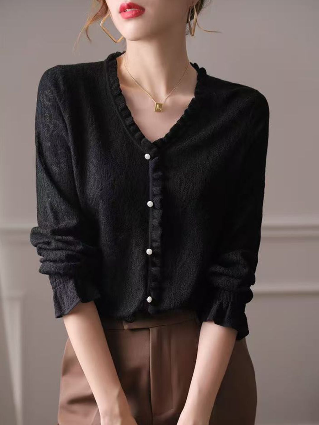 Hollow Fungus Lace V-Neck Top - Black