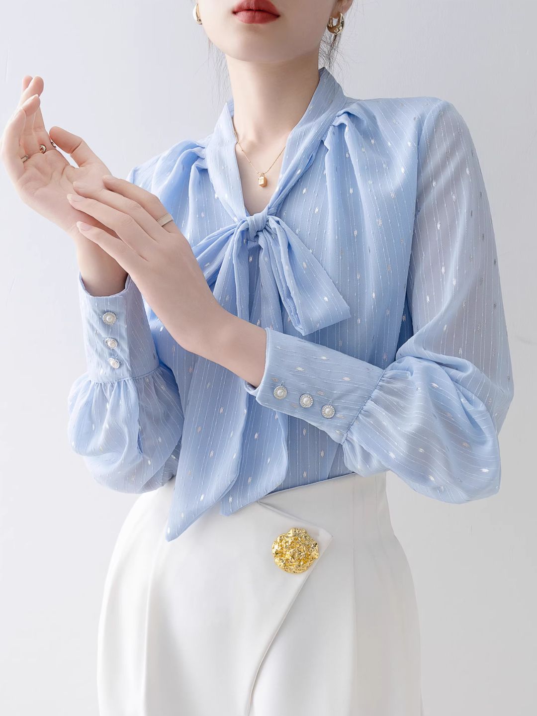 Loose V-Neck Bow Shirt