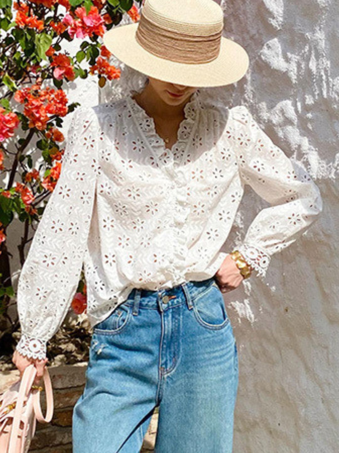 Light Luxury Simple Hollow Top