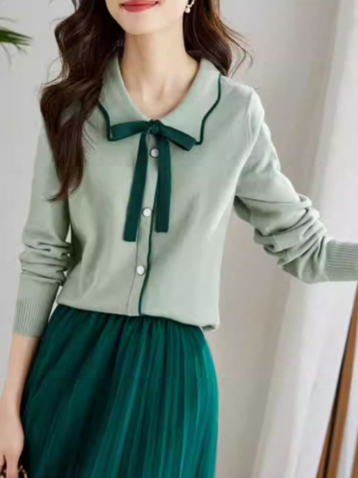 Doll Collar Contrast Bow Sweater