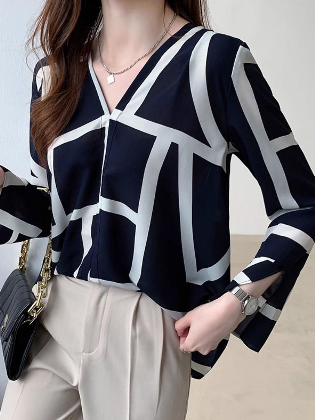 V-neck Fashionable Chiffon Shirt