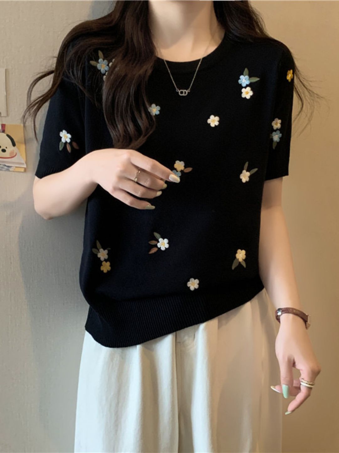 Crew Neck Embroidered Knitted Short Sleeves - Blue