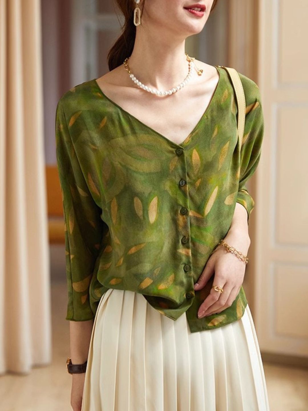 V-Neck Causal Shirt - Green