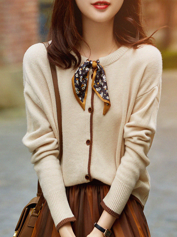 Vintage Crew Neck knitted Cardigan