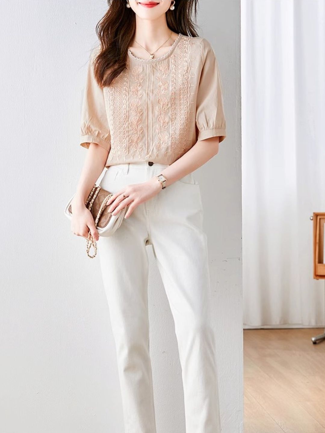 Temperament Embroidered Top