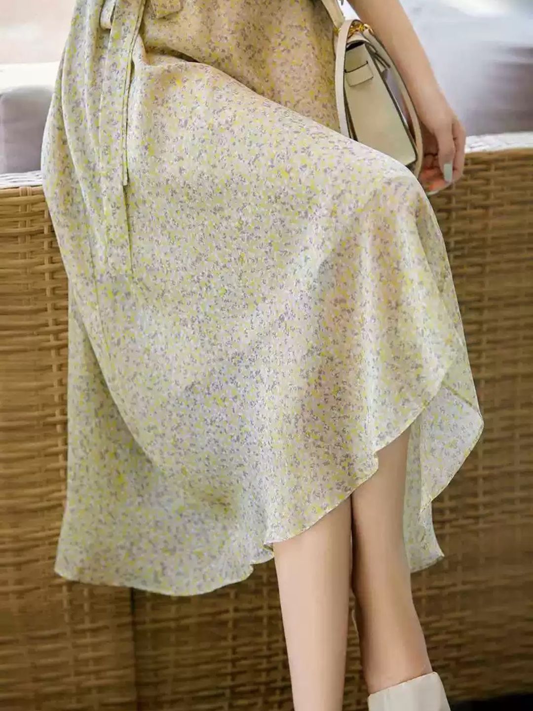 V-Neck Chiffon Floral Dress