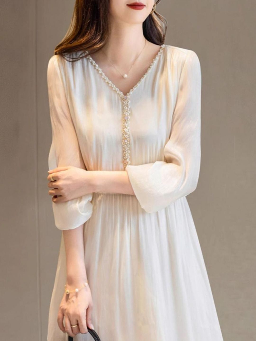 Elegant V-Neck Long-Sleeved Dress