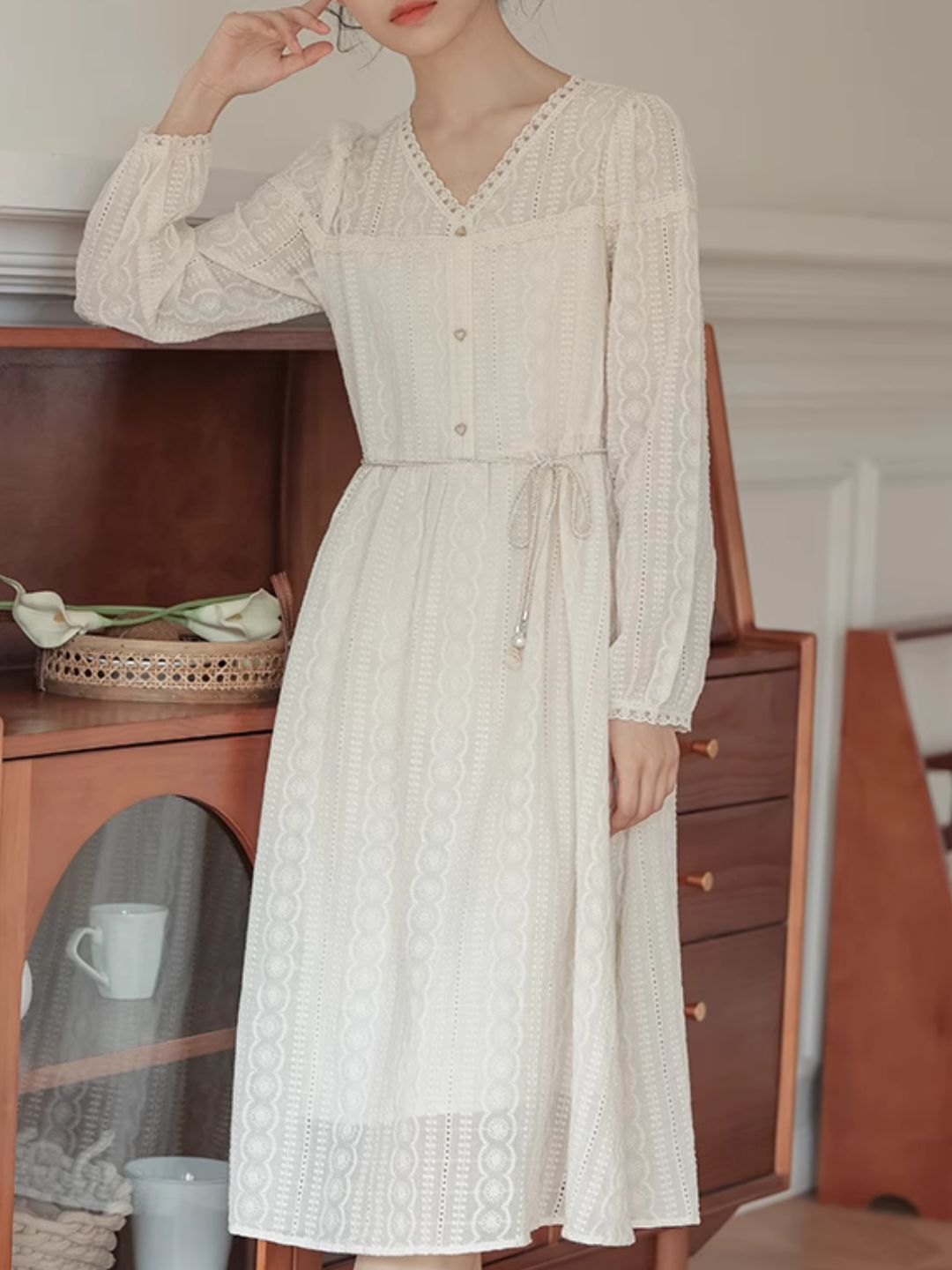 V-Neck Hook Flower Embroidery Dress