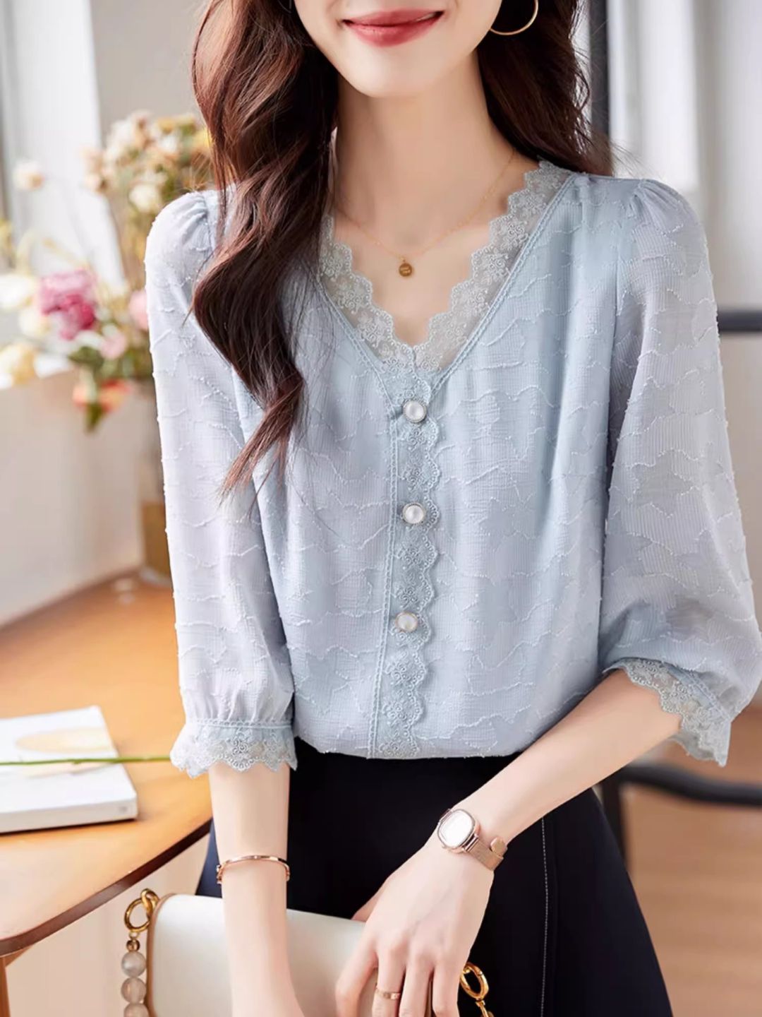 Chiffon V-neck Shirt