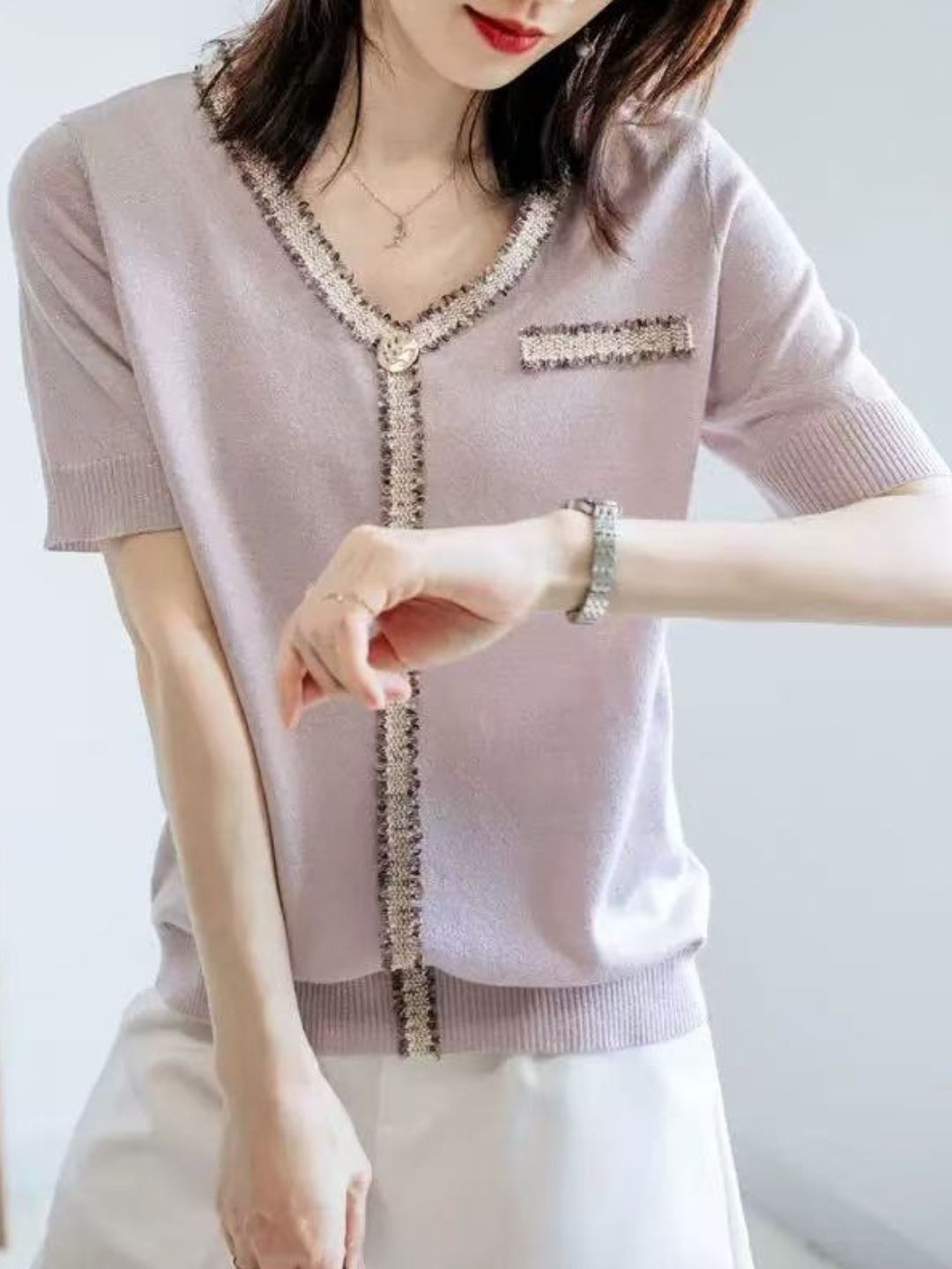 Loose V-Neck Tassel Stitching Top