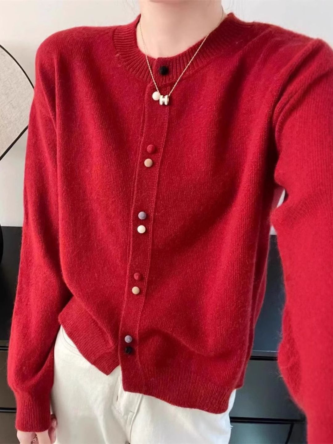 Vintage Crew Neck Knit Cardigan - Red