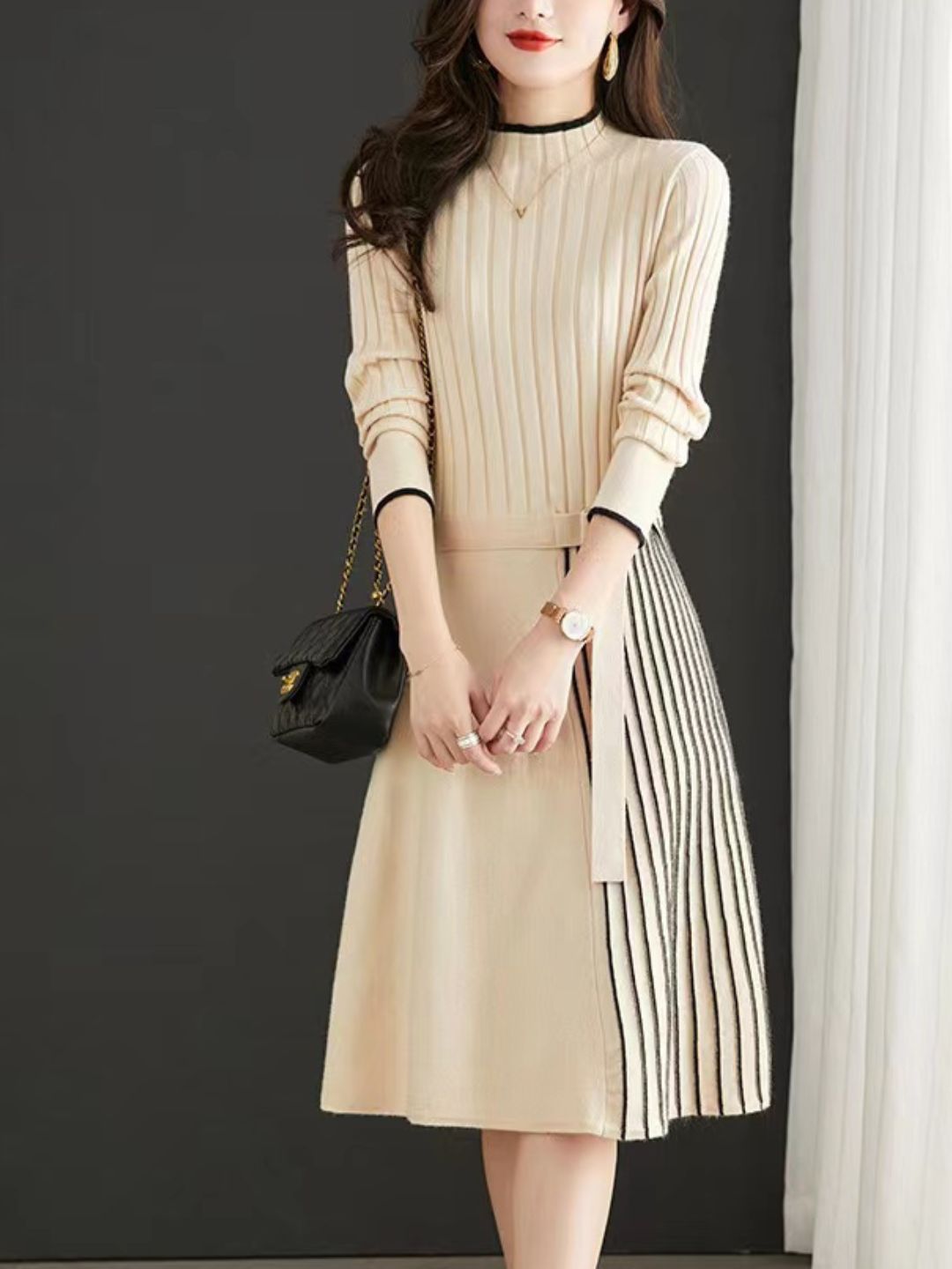 Knitted Pleated Dress