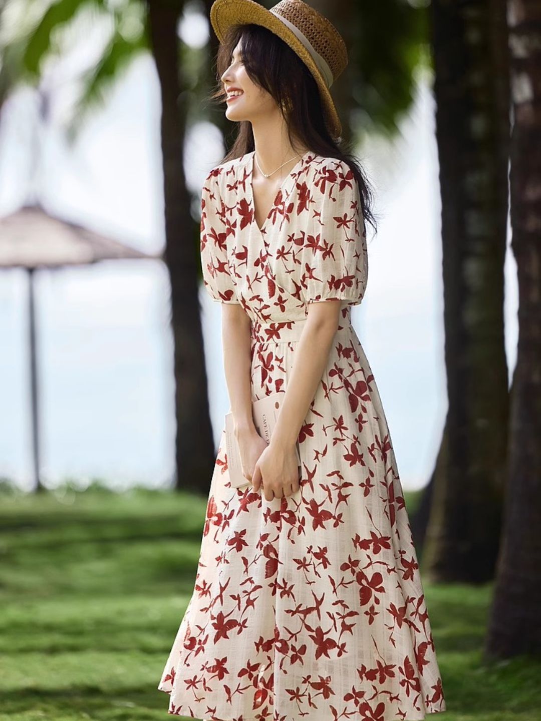V-neck Floral Short-sleeved Dress