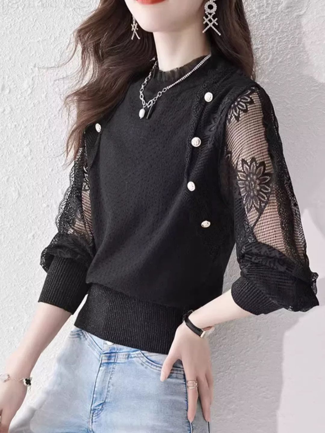 Chic Thin Lace Knitted Bottoming Sweater