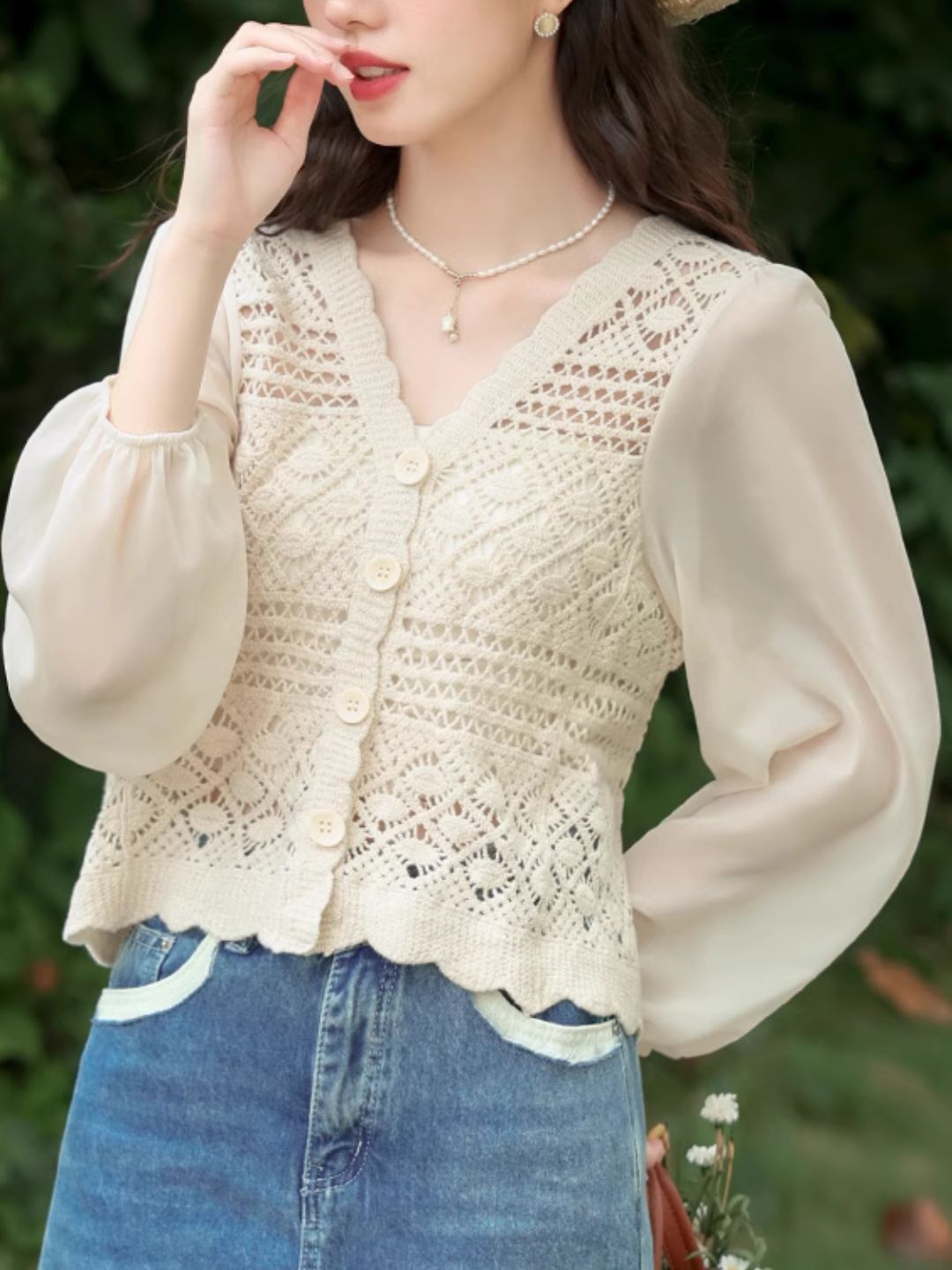 French V-neck Hollow Top