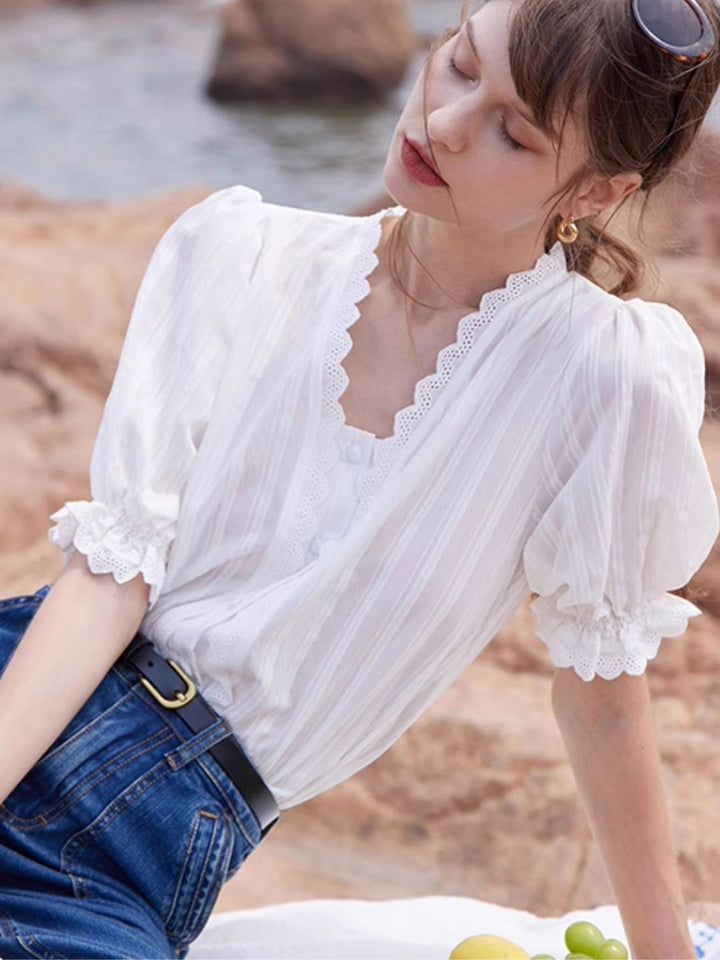 Lace V-neck Short-sleeved Shirt-Black