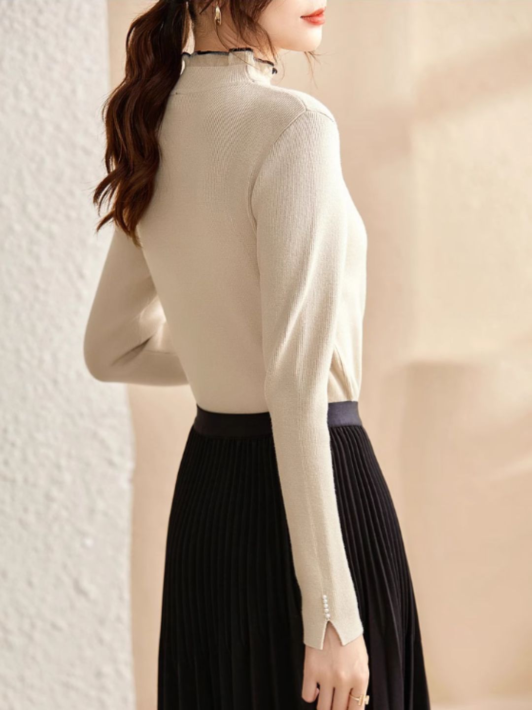 Solid Color Knitted Sweater - Red