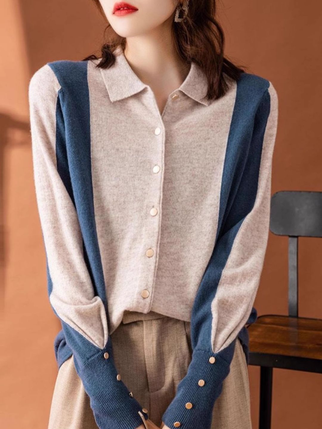 Fashion Lapel Contrast Color Sweater