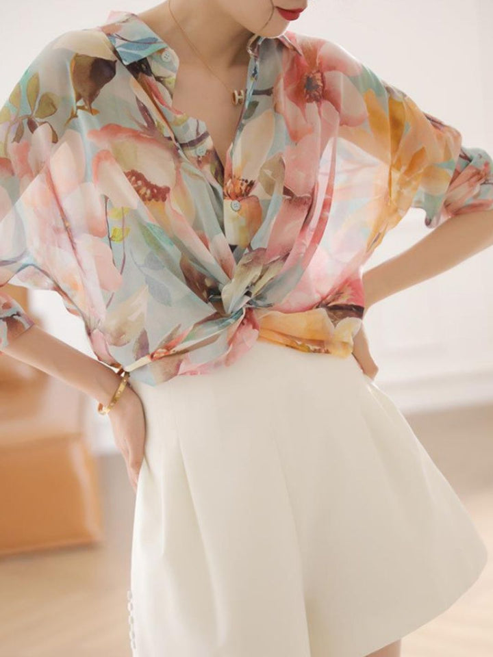Loose V-Neck Printed Shirt