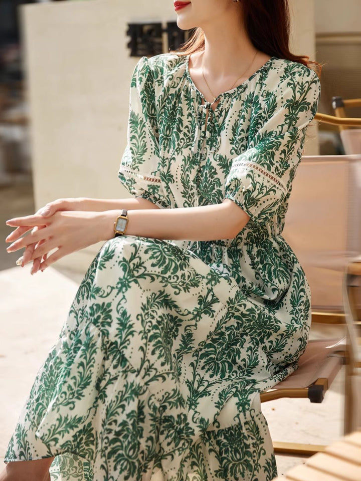 Round Neck Elastic Waist Dress