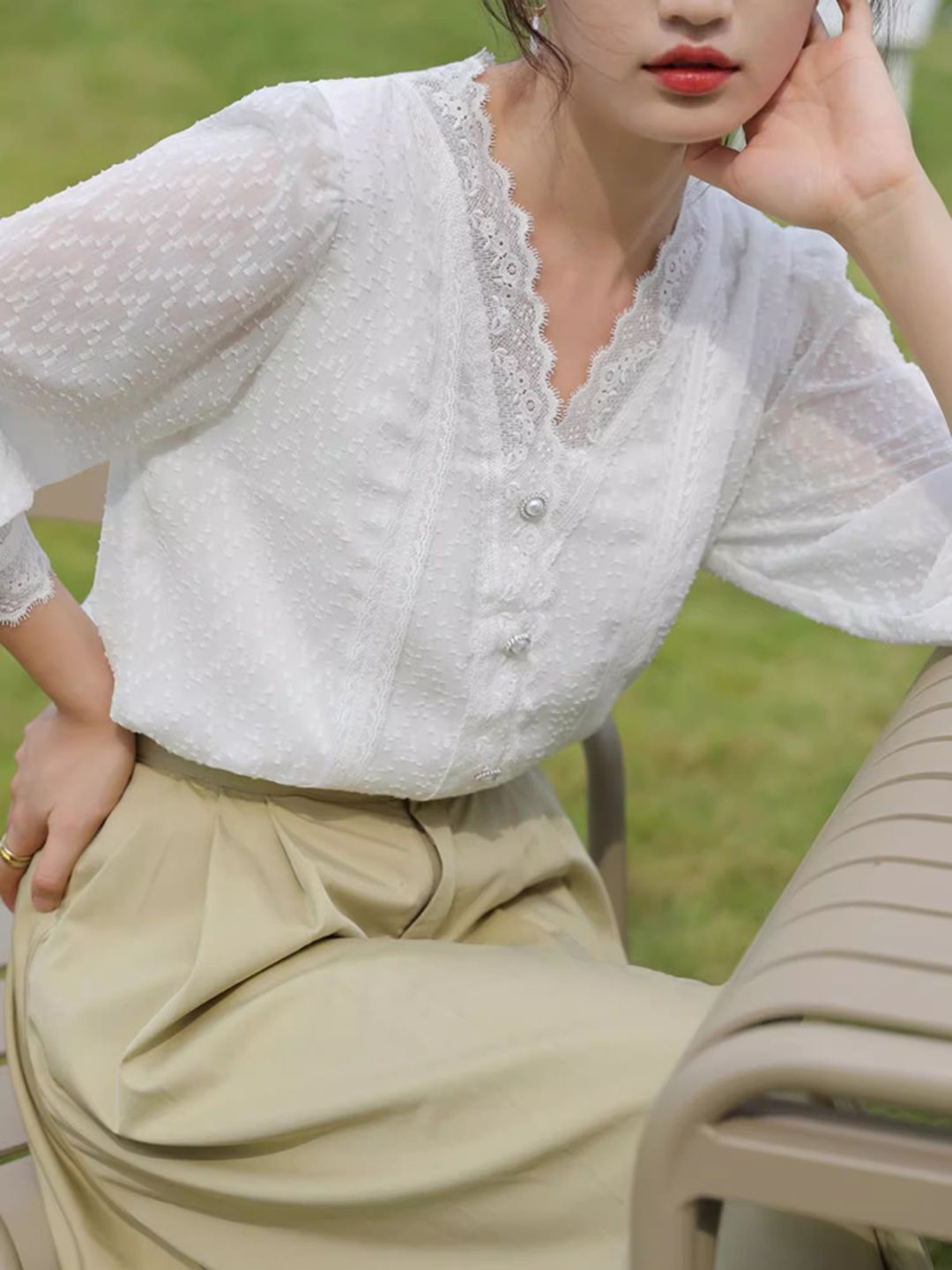 V-neck Chic Lace Chiffon Shirt