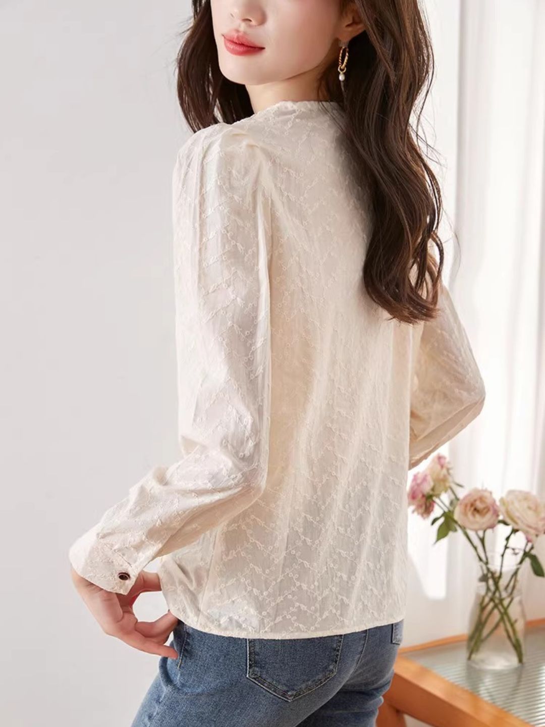 V-neck Lace Shirt Long Sleeve Top