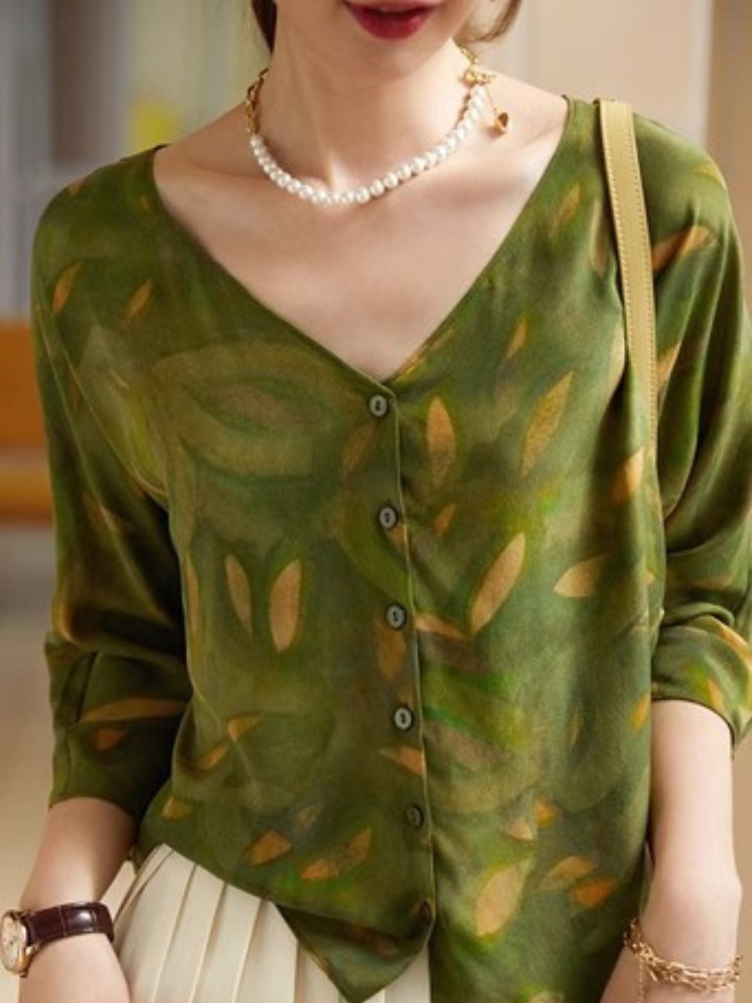 V-Neck Causal Shirt - Green