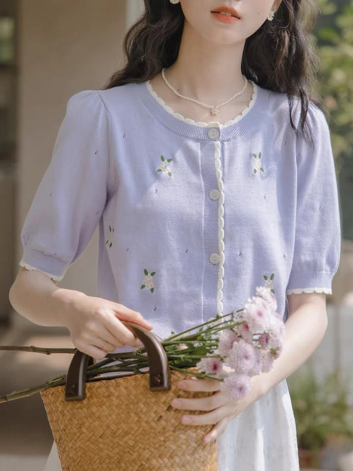 Contrast Color Crew Neck Embroidered Shirt