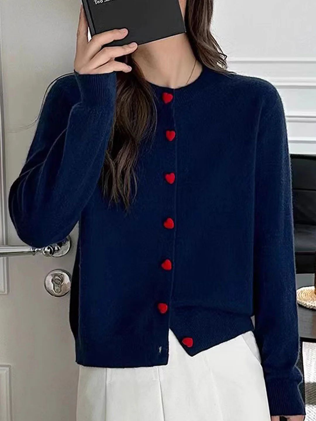 Elegant Crew Neck Heart Button Knitted Cardigan