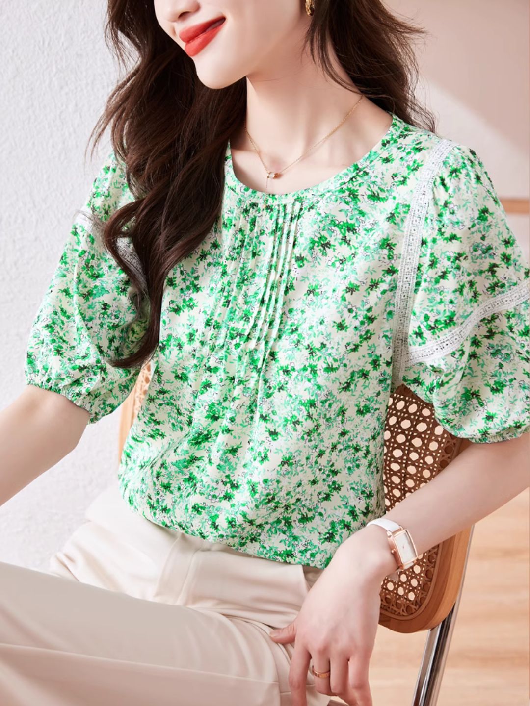 Round Neck Floral Puff Sleeve Chiffon Shirt - Green