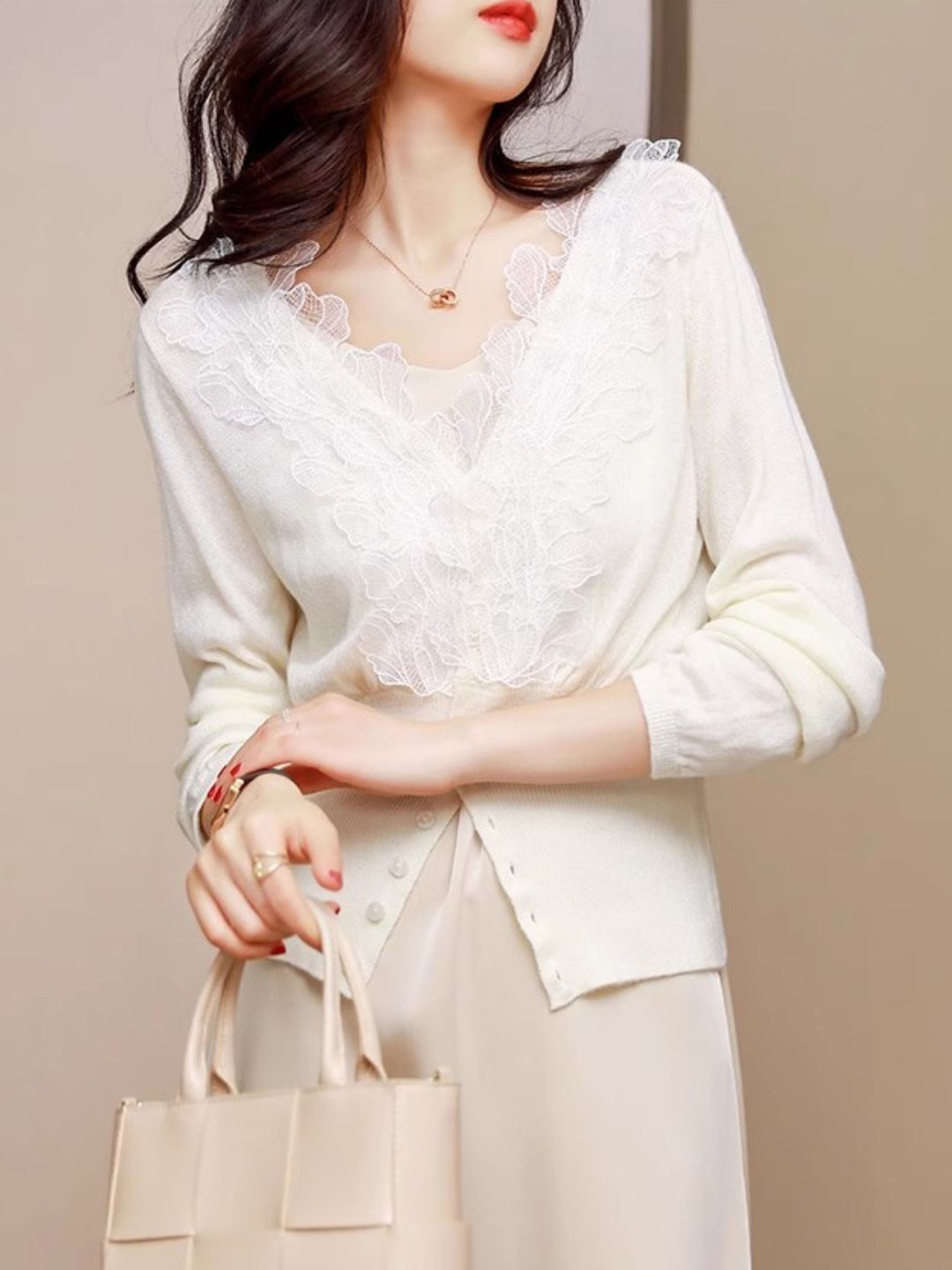 Elegant V-neck Lace Knitted Cardigan - Pink