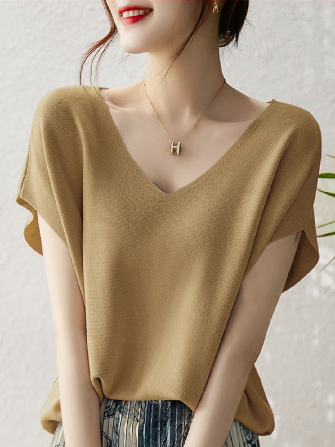 Classic Dry Batwing Sleeve Top