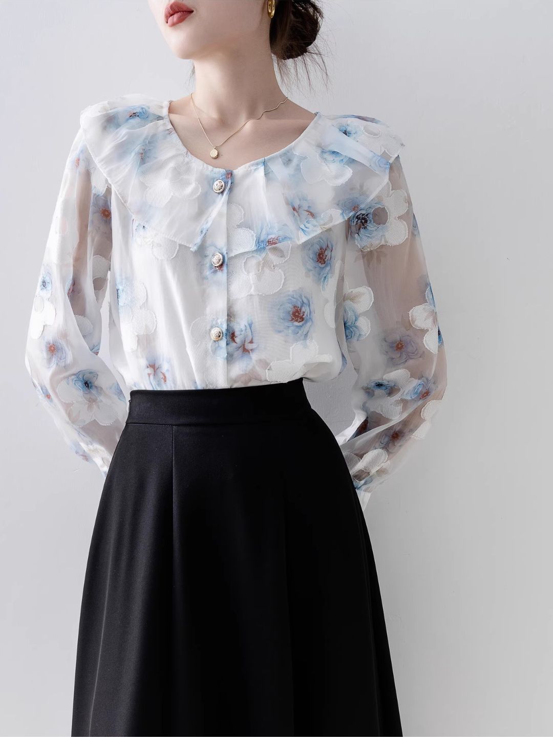 Round Neck Floral Long Sleeve Shirt