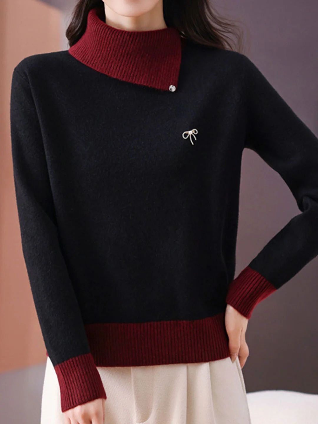 Classic Turtleneck Contrasted Panelled Knitted Sweater