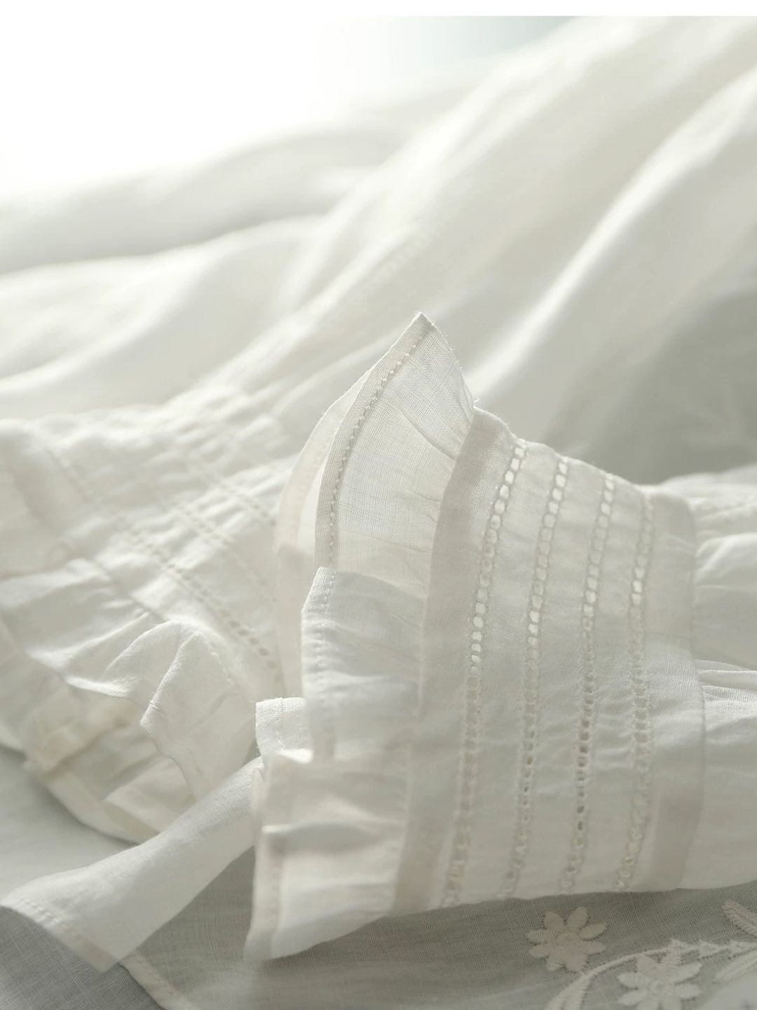 Classic Embroidered Round Neck Puff Sleeve Top