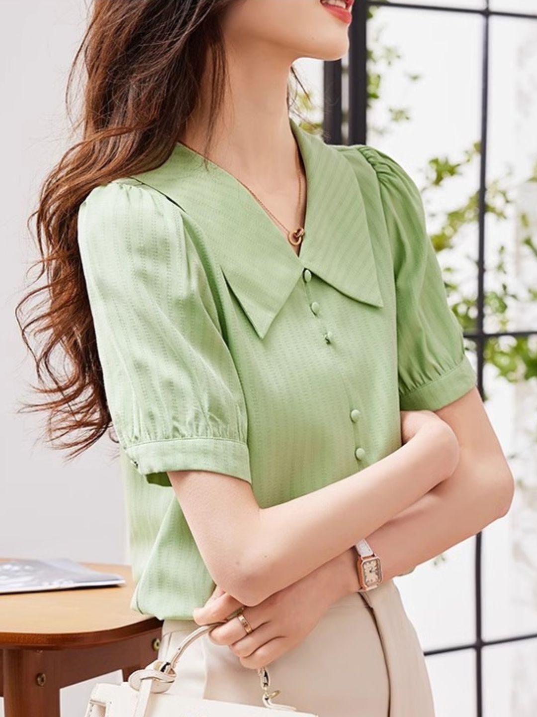 Green V-neck Puff Sleeve Top