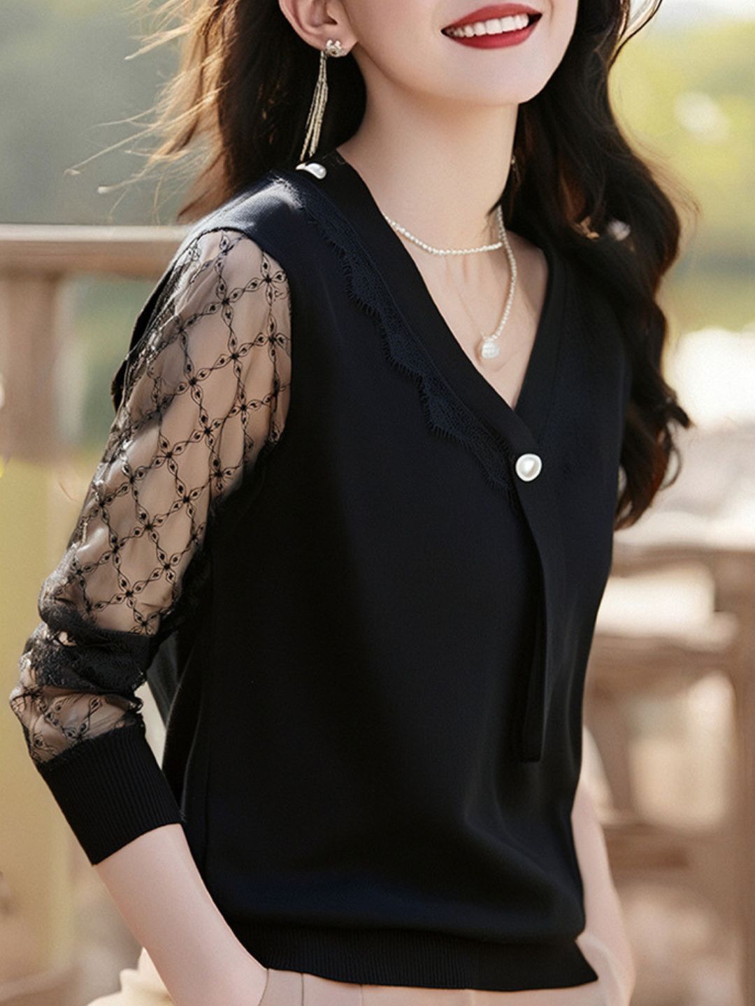 Elegant V-Neck Mesh Splicing Thin Top