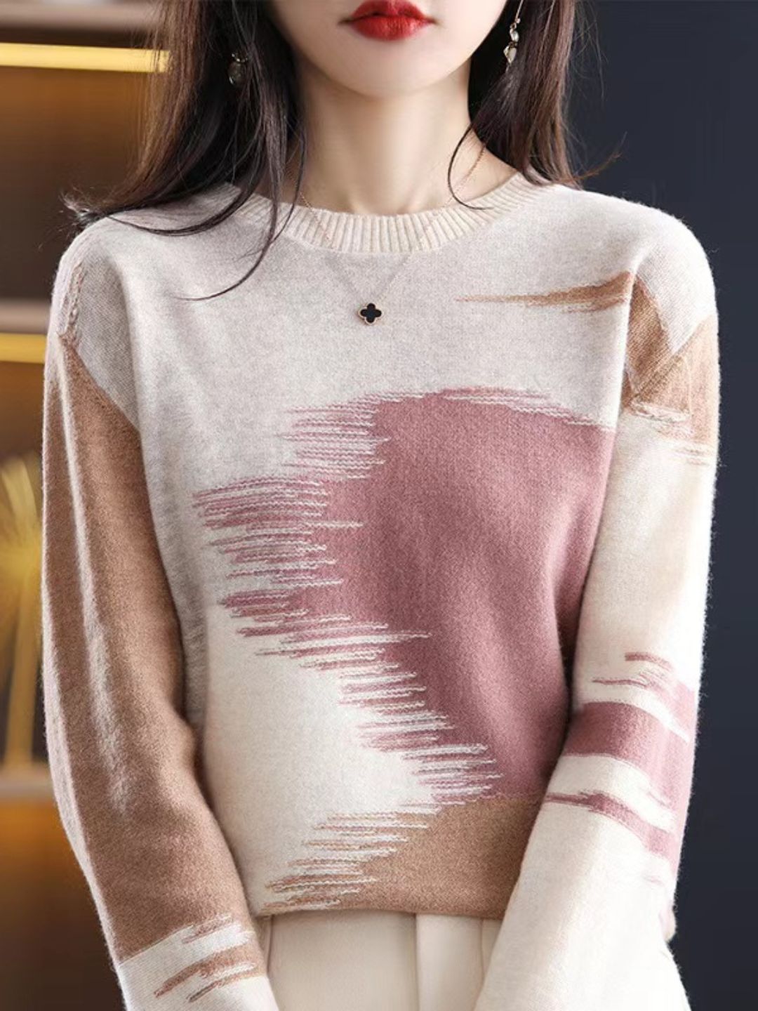 Loose Crew Neck Contrast Knitted Sweater