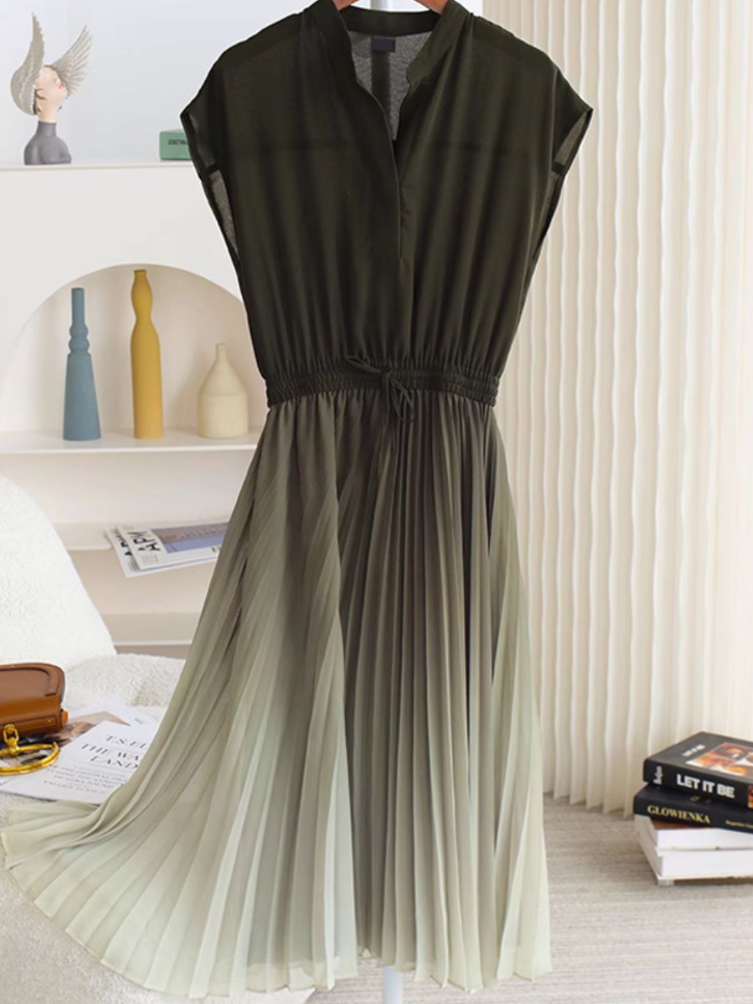 Flowy Gradient Elastic Waist Dress