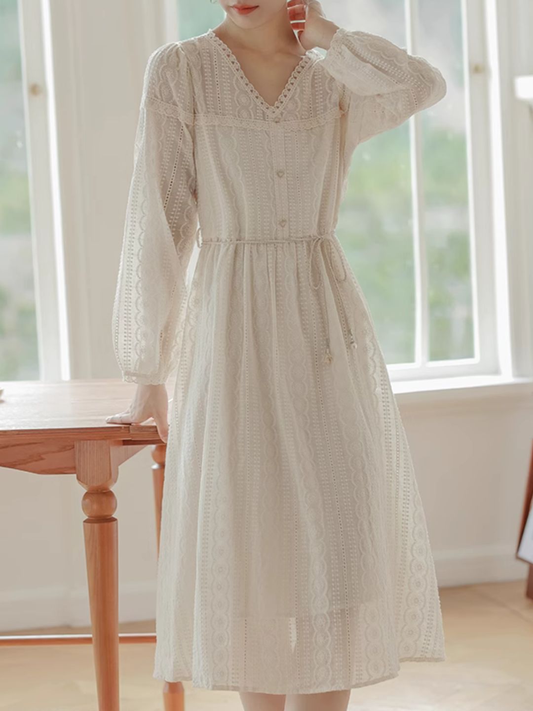 V-Neck Hook Flower Embroidery Dress