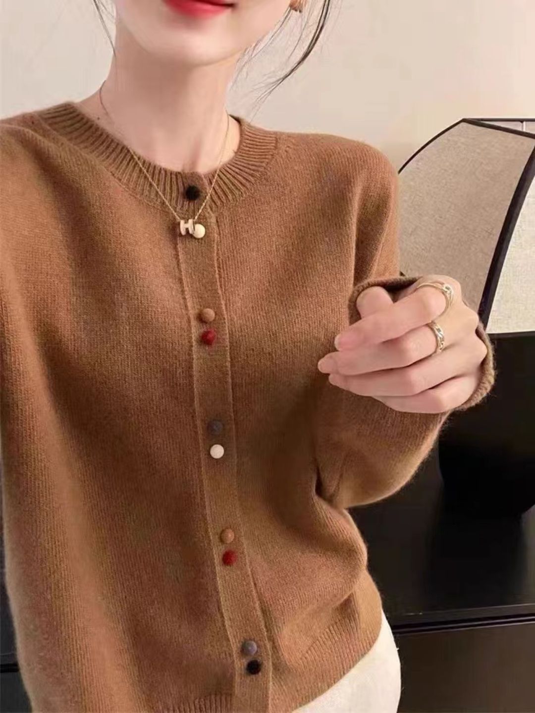 Vintage Crew Neck Knit Cardigan - Red